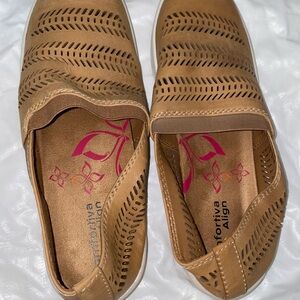 Women's Tan Slip-On Shoes